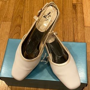 Lifestride Judith Vanilla Pumps Size 8W